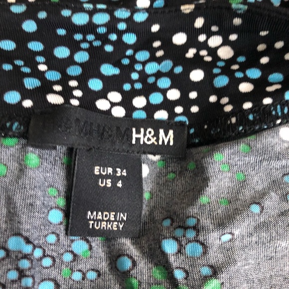 3$25 H&M wrap dot print dress size 4 3/4 sleeve - Picture 5 of 6
